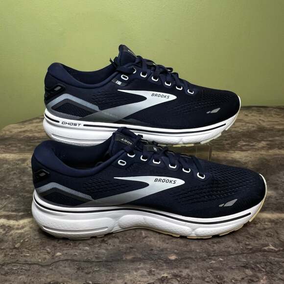 Brooks Ghost 15 Women's Running Shoes in Peacoat/Pearl/Salt Air - Picture 3 of 5